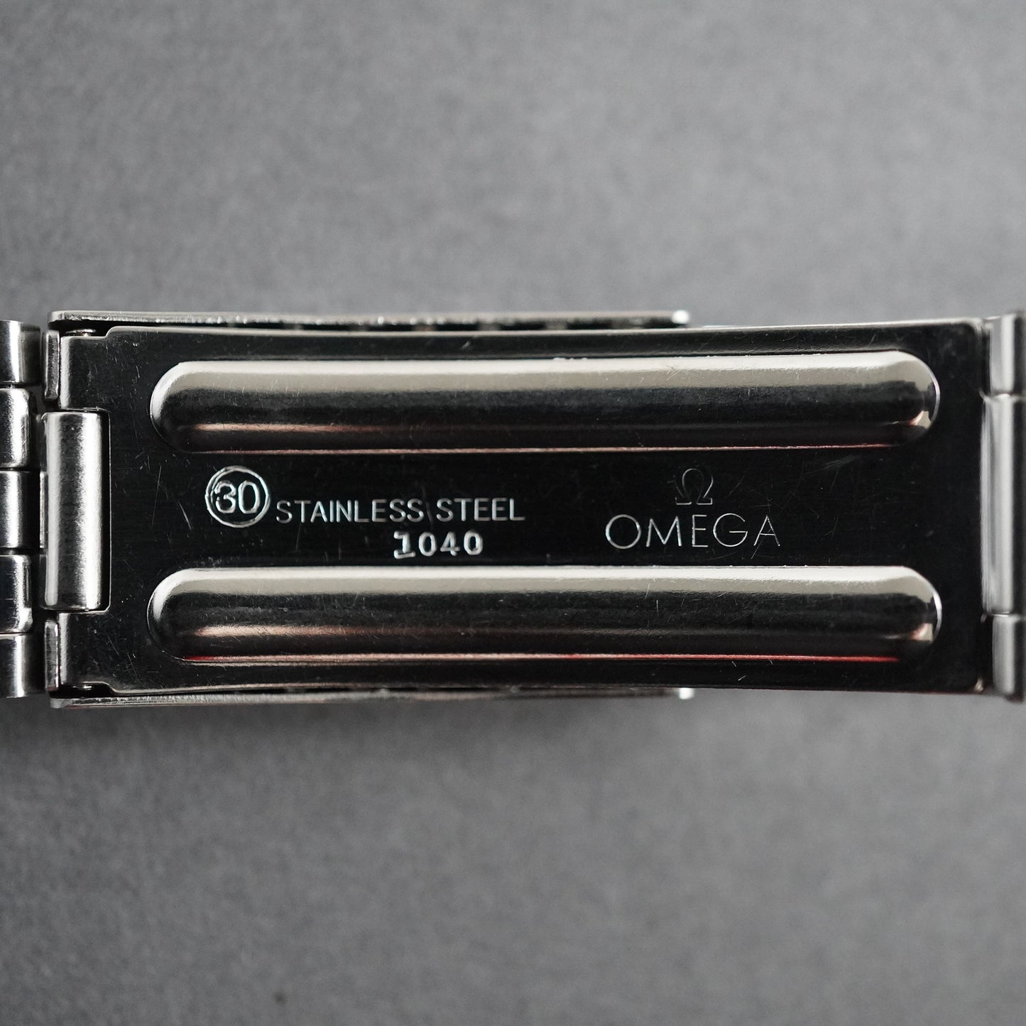 OMEGA Bracelet REF. 1040 FF518