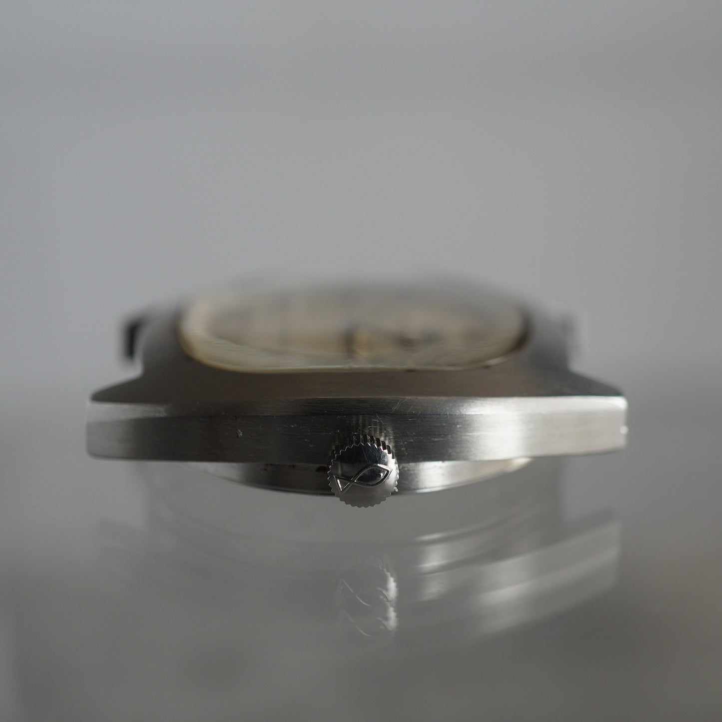 IWC TV Screen Car. 8541B