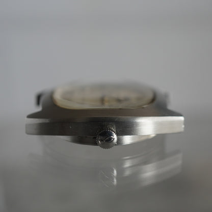 IWC TV Screen Car. 8541B