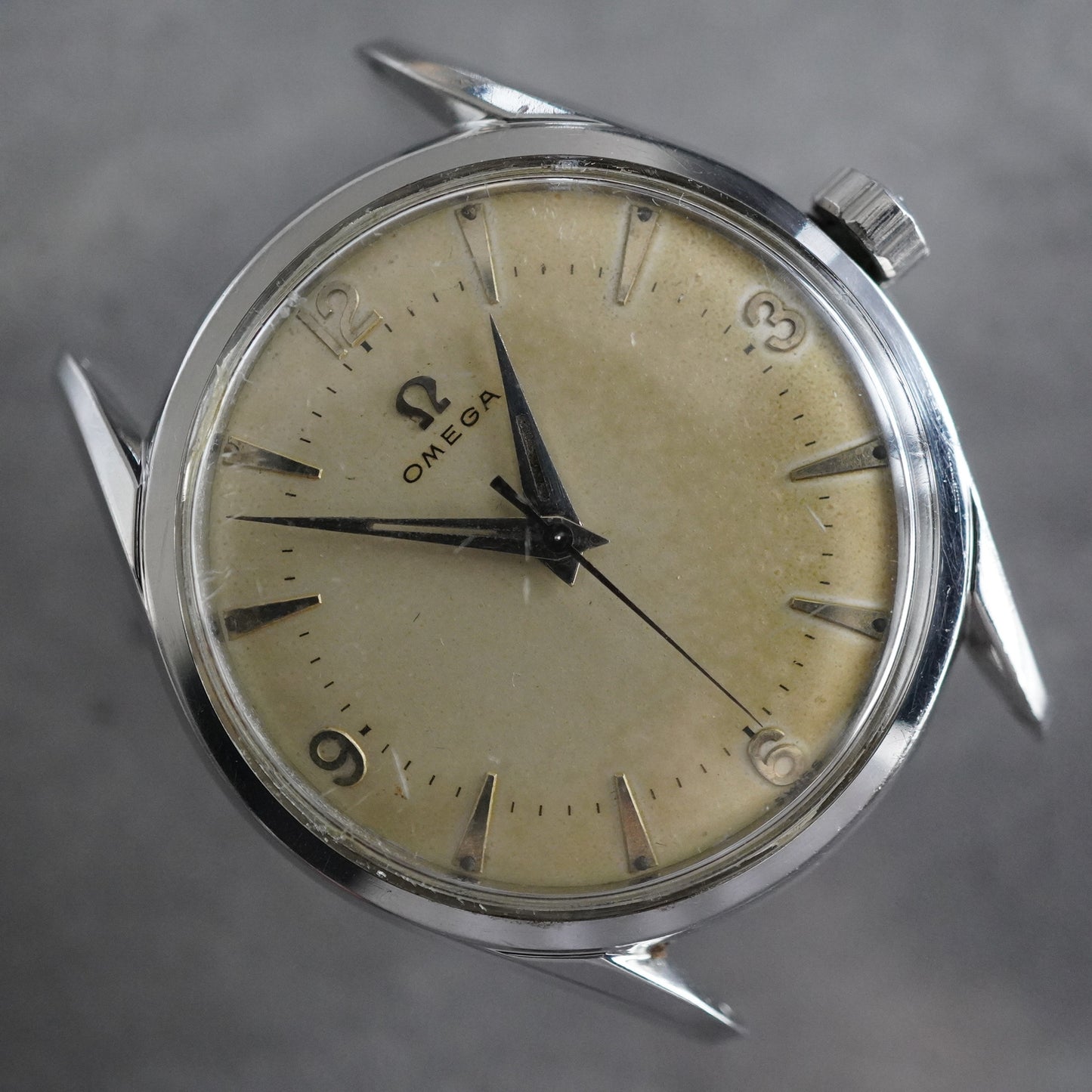 OMEGA REF.  Y6042