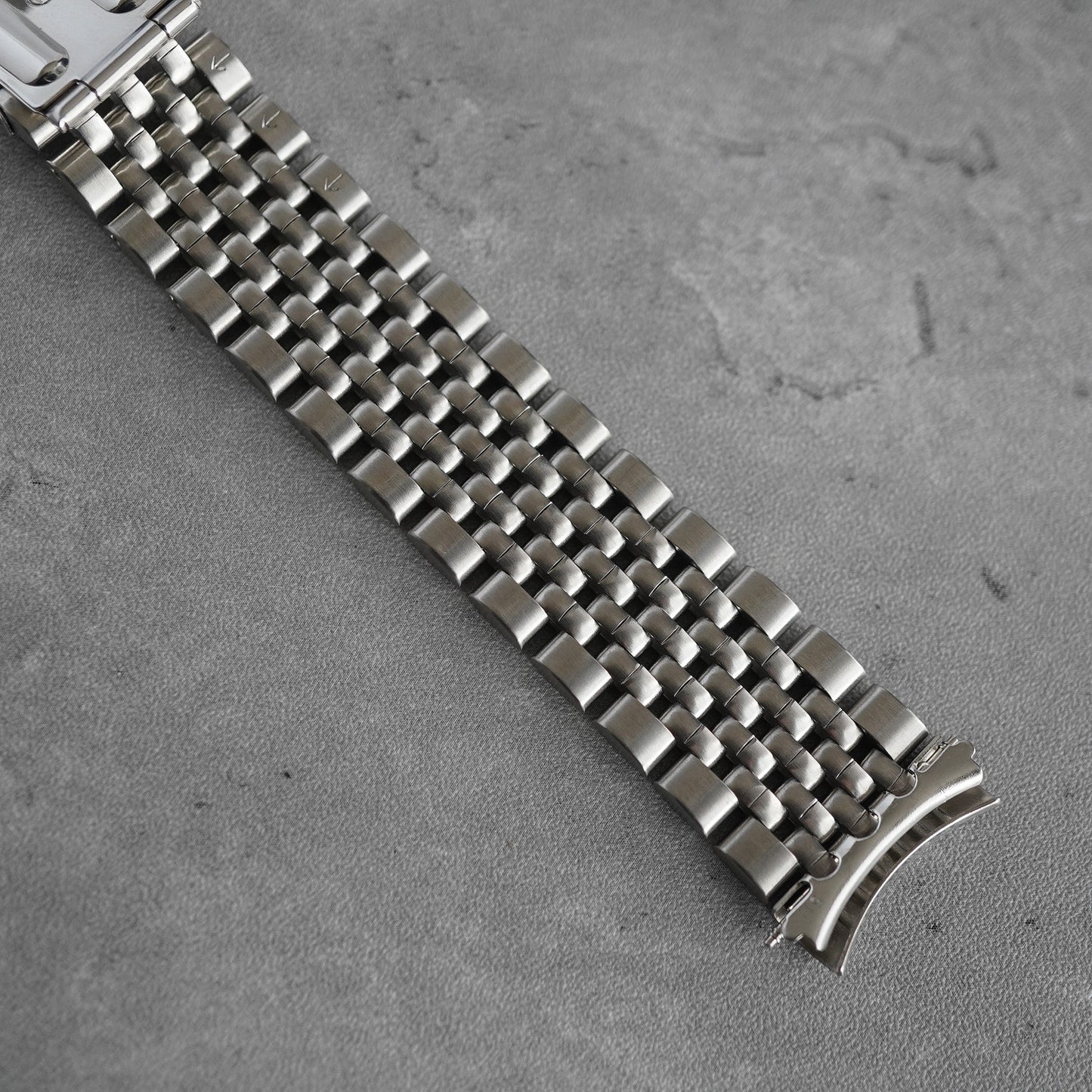 OMEGA BRACELET 020ST3010 000 NOS FF511
